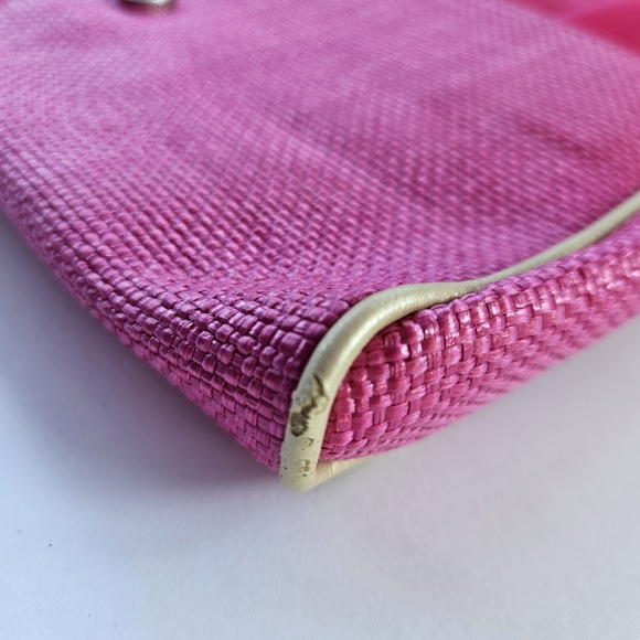 Avon Woven Shell Wristlet - Picture 9 of 10